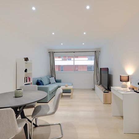 Newly Renovated Charming Downtown Apartment Антиб Экстерьер фото